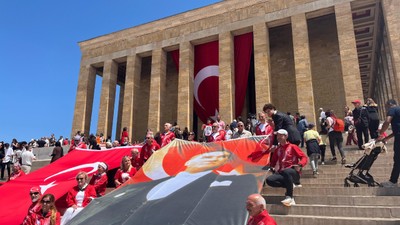 Anıtkabir’de tarihi gün! Atatürk'e özlem bitmiyor
