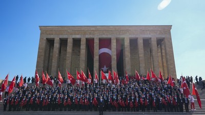 Ankara'da 19 Mayıs coşkusu! 81 ilden gençler Anıtkabir'i ziyaret etti