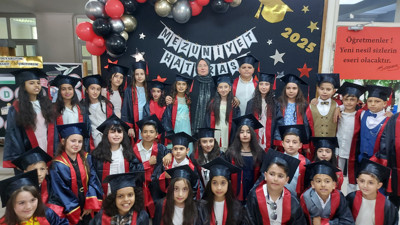 Keçiören Mevlana İlkokulunda mezuniyet coşkusu