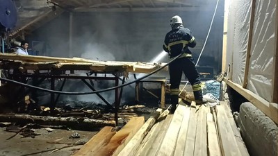 Burdur'da hizar atölyesinde yangın çıktı