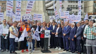 EMADDER’den Ankara'da hükümete sert çıkış: “Mezarda emekliliğe terk edildik”
