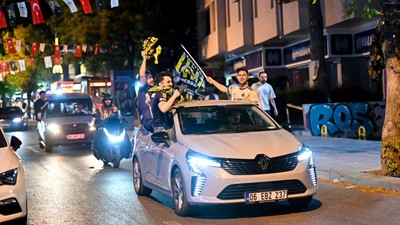 Fenerbahçe Beko’nun Avrupa Ligi Zaferi Ankara’da coşkuyla kutlandı