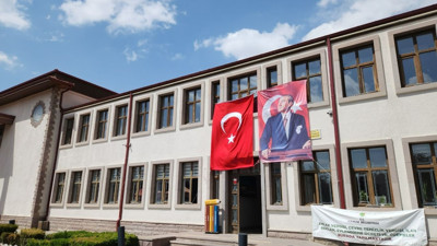 Mamak Belediyesinde sanat esintileri! Özel müze müdürleri anlamlı günde bir arada