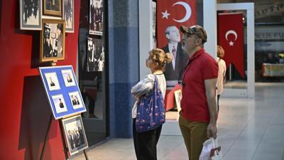 Bülent Ecevit’in 100. Doğum Yılında “Her Yönüyle Ecevit” Sergisi Açıldı