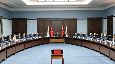 AK Parti MYK toplantısı sona erdi
