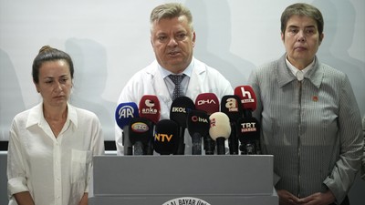 Ferdi Zeyrek'in sağlık durumuna ilişkin, Başhekim Topçu'dan açıklama: Her an her şey olabilir!