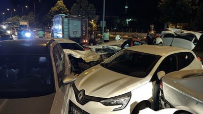 Kütahya'da zincirleme trafik kazası: 4 Yaralı