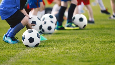 ABB'den genç yeteneklere yaz boyu futbol keyfi