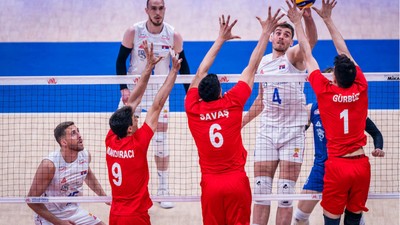 Filenin Efeleri, Voleybol Milletler Ligi’ne mağlubiyetle başladı