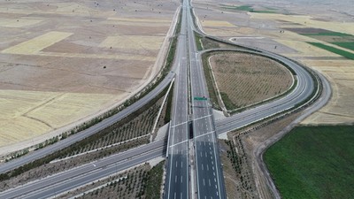 Kırşehir- Ankara yolunda çalışmalar devam ediyor