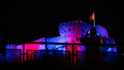 Ankara Kalesi ve Atakule, Jandarmanın 186. yılına özel ışıklandırıldı