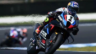 Toprak Razgatlıoğlu, Superbike Şampiyonası'nın İtalya ayağına 3’te 3 yaparak damga vurdu