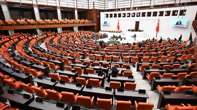 TBMM’ye sunulan ekonomi paketinde vergide adalet ve kayıt dışılıkla mücadele öne çıkıyor