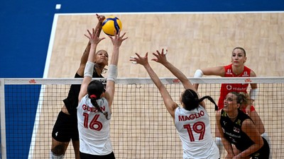 Filenin Sultanları Kanada’yı set vermeden geçti