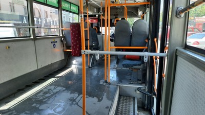 Yaz sıcakları EGO otobüslerini vurdu: Klima arızası zemini suyla kapladı