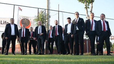 Gençlerbirliği'nde görev dağılımı yapıldı! Yönetimde sürpriz isimler