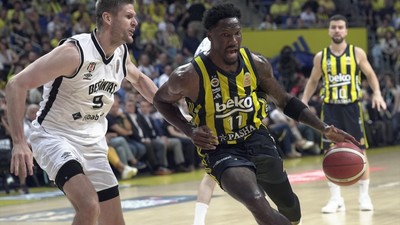 Fenerbahçe seriyi 2-0 yaptı