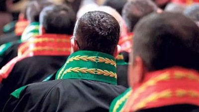 Bakan Tunç açıkladı! Binlerce hakim ve savcının görev yeri değişti
