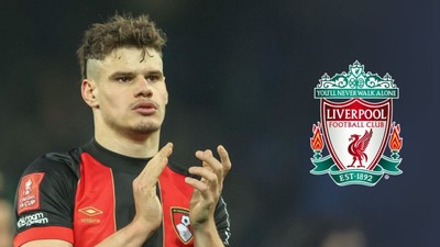 Liverpool’a Macar sol bek