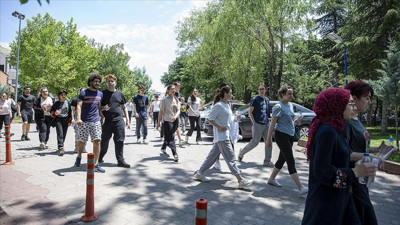 AYT Maratonu Sona Erdi: Adaylar Sınavdan Umutlu Ayrıldı