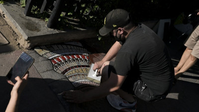 Fransız Sanatçı Ememem’den Ankara’ya Renkli Dokunuş