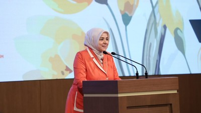 AK Parti Kadın Kolları’ndan 2028 Hedefine Liderlik Akademisi
