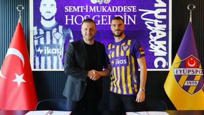 Adı Gençlerbirliği ile anılan eski Ankaragücü futbolcusu Eyüpspor'da