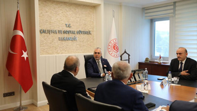 Kamu işçilerine zam teklifi: Enflasyon oranında artış