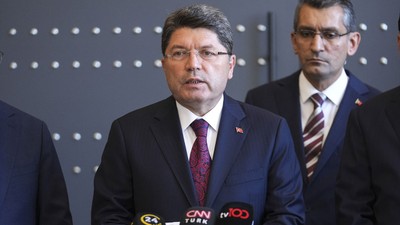 Bakan Tunç'tan "yeni yargı" paketine ilişkin açıklama: Çocuk yargılamalarıyla ilgili yeni bir yargı paketi geliyor