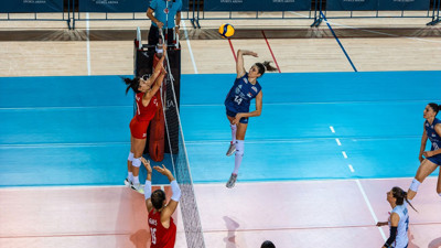 Filenin Sultanları dünya şampiyonası öncesi Sırbistan’ı 3-0 mağlup etti