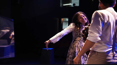 Luigi Pirandello’nun “Biri, Hiçbiri, Binlercesi“ romanından uyarlanan tiyatro oyunu Ankaralı sanatseverler için perdelerini açıyor