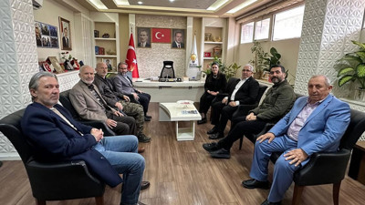 AK Parti Mamak’ta sahada: Sarıeroğlu ilçe ziyaretlerini sürdürdü