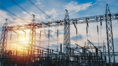 Temmuzda elektrik üretimi arttı: Doğal gaz ve güneş enerjisi denge sağladı