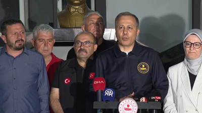 İçişleri Bakanı Ali Yerlikaya'dan depreme ilişkin son bilgiler! Çok sayıda yaralı var