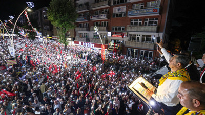 Özgür Özel’den Tokat’ta iktidar yürüyüşü ve diploma krizi çıkışı