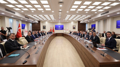 '8. Dönem Toplu Sözleşme' görüşmeleri başladı: Eğitim sektörüyle ilk toplantı