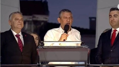 DEVA'dan İstifa Eden İki Vekil CHP'ye Katıldı