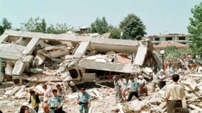 Ankara’nın ilçe belediyelerinden 17 Ağustos Depremi anması