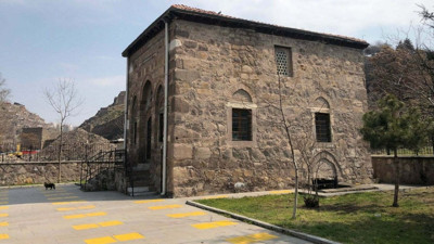 Abdülkadir İsfahani Mescidi vatandaşları bekliyor