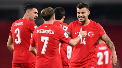 Ankara Milletvekillerinden A Milli Takım’a tebrik yağdı