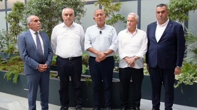 CHP İstanbul İl Yönetiminde sürpriz gelişme! Bir heyet üyesi ayrıldı
