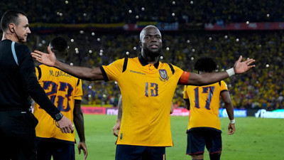 Fenerbahçe’nin eski golcüsü Tangocuları yıktı