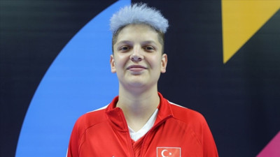 Türk voleybolunun asi gücü ve yükselen yıldızı Ebrar Karakurt kimdir?