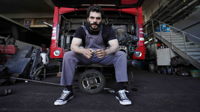 TED Ankara Koleji mezunu,”Veliaht” Akın Akınözü kimdir?