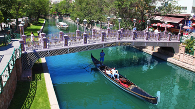 Eskişehir’in büyüsü: Porsuk Çayı’nda gondol süzülüşü ve Odunpazarı’nın tarih kokan evleri