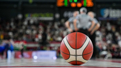 Basketbolseverler ekran başına: Lig maçları şifresiz yayınlanacak