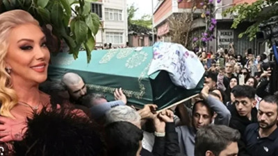 Güllü Odaya Girdiğinde Ne Gördü?