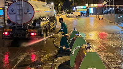 Su kesintisi sırasında Çankaya Belediyesinin “Sokak Yıkama” paylaşımı tepki çekti!