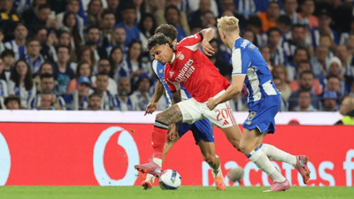 Farioli ile Mourinho yenişemedi: 7 maçlık seri bitti