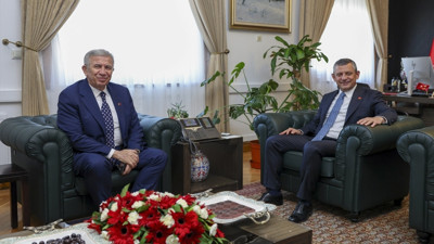 Özel’den Mansur Yavaş’a destek: “Verilemeyecek hiçbir hesabı yok”